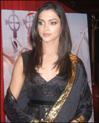 दीपिका पादुकोण