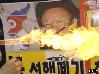 Dân chúng ở Nam Hàn biểu tình 