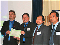 克拉克议员、修运强、吴金卢、张总明