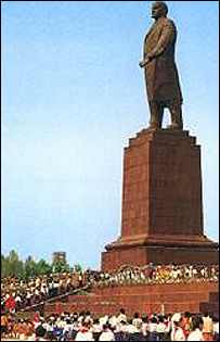 Ленин ҳайкали