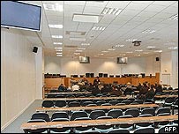 Um salão foi construído especialmente para o julgamento em Angers