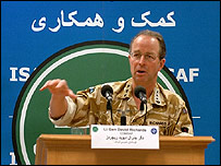 ISAF komutanı David Richards