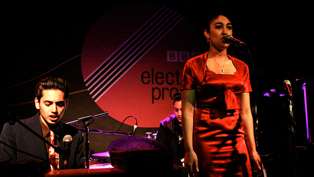 Kitty, Daisy and Lewis