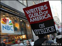 Các nhà văn biểu tình