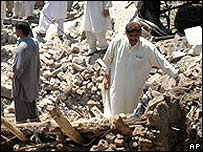 حمله انتحاری در پاکستان 