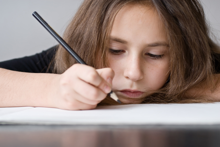 schoolgirl@titan120 - fotolia