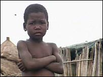 Criança deslocada pelas cheias do Zambeze