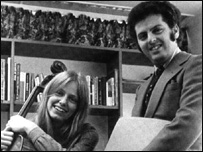 Jacqueline du Pré s manželem Danielem Barenboimem,www.jacquelinedupre.net/