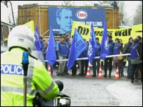 Антивоєнна демонстрація в Лондоні