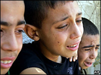 فلسطینی بچے روتے ہوئے