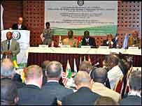 Conferência contra a droga na Praia