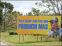 Cartaz propaganda em Cuba