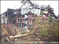 तूफ़ान से हुआ नुक़सान