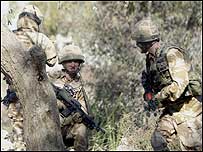 Basra'da İngiliz askerleri