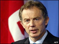 Tony Blair está em visita à Ásia