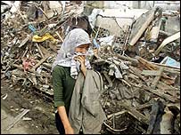 زنی در ميلابو در آچه اندونزی