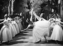 Ballet Russes in Les Sylphides