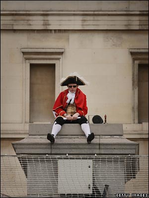 plinthtowncryer_getty.jpg