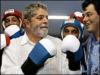 Combate à corrupção beneficiaria a economia, sugerem pesquisas