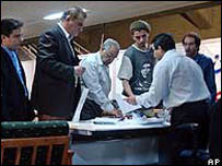 ثبت نام نامزدهای انتخابات رياست جمهوری در ايران