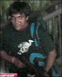  حملہ کرنے والا ایک شدت پسند