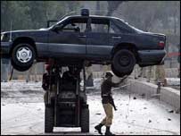 صدر مشرف پر حملے میں استعمال ہونے والی گاڑی