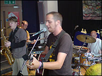 Horse perform three tracks for the session