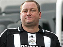 Chủ sở hữu câu lạc bộ Mike Ashley
