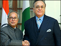 ख़ुर्शीद कसूरी और प्रणव मुखर्जी