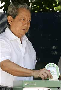 Thủ tướng Surayud Chulanont