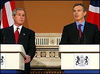 Americký prezident George Bush a britský premiér Tony Blair 
