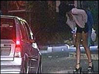 非法移民沦为妓女