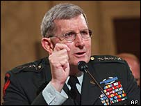 امریکہ کی بری فوج کے سربراہ جنرل شومیکر 