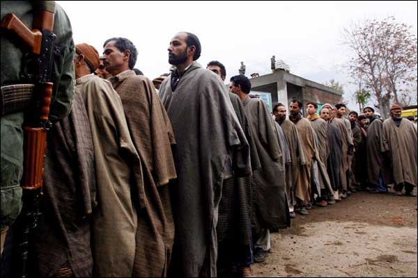 जम्मू-कश्मीर में मतदान