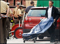 Motivul crimelor e deocamdată incert