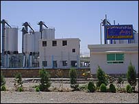 يک کارخانه توليد گچ در شهرک صنعتی هرات