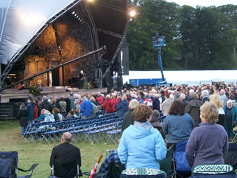 Llwyfan y Gymanfa Ganu