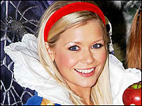 Suzanne Shaw as Snow White