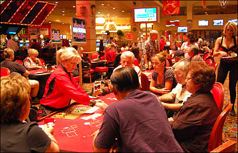 Thử vận đỏ đen