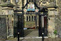 Giatiau Cadeirlan Bangor