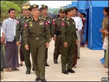 Nhà chức trách Miến Điện không cho nhân viên nước ngoài vào