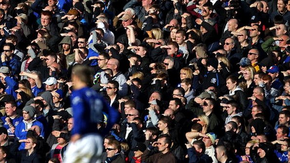 Everton fans in the Goodison Park crowd