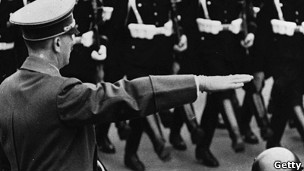 Адольф Гитлер