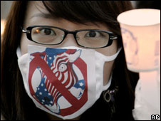 Biểu tình chống nhập thịt bò từ Hoa Kỳ