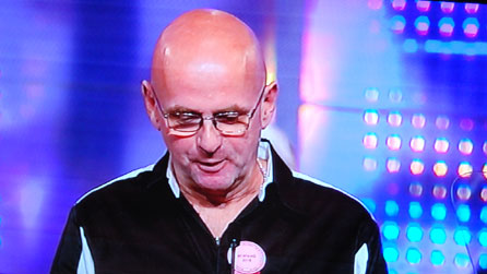 Cefin yn atal y gwobrau