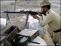 القاعدہ کے خلاف فوج کی آپریشن جاری ہے