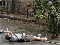 Phóng viên Nhật, Kenji Nagai, bị bắn chết ở Rangoon