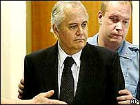 Ex-presidente sérvio Milan Milutinovic 