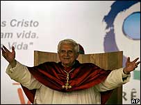 Bento 16 em Aparecida (SP)