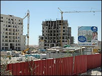 Trabalhos de construção no assentamento de Maale Adumim